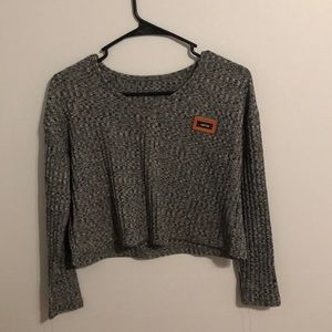 Long sleeve grey crop top
